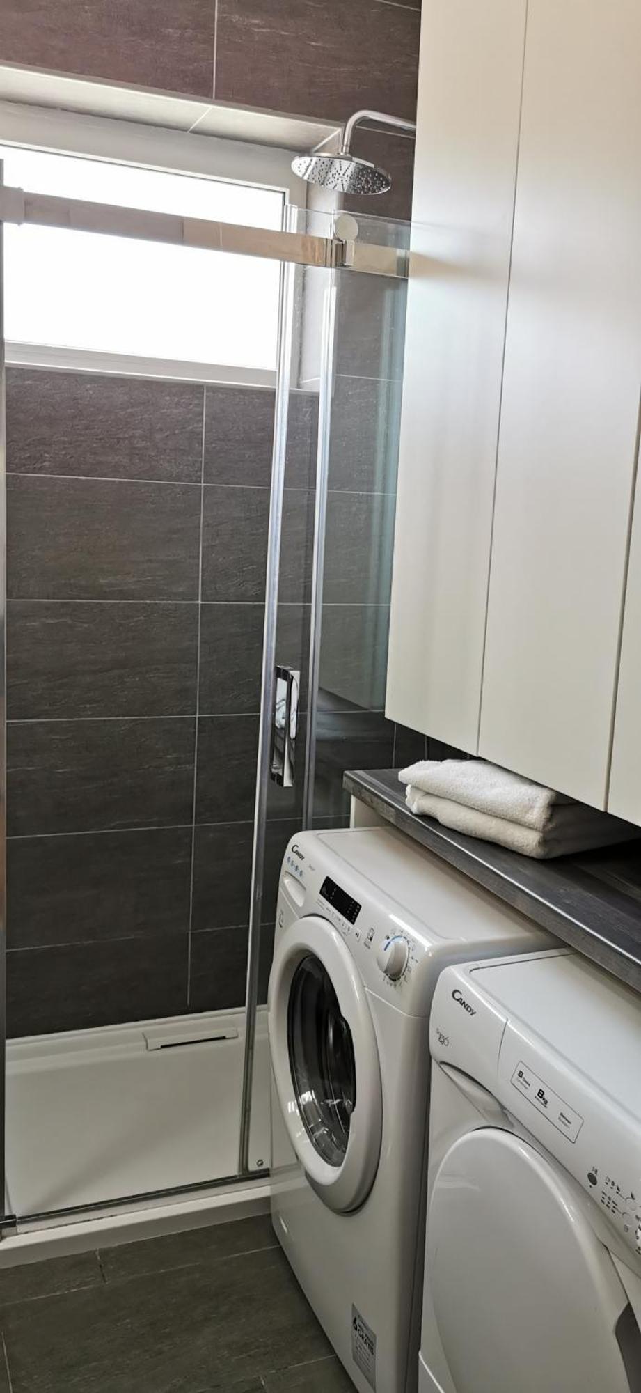Apartman Wolf วาราชดีน ภายนอก รูปภาพ